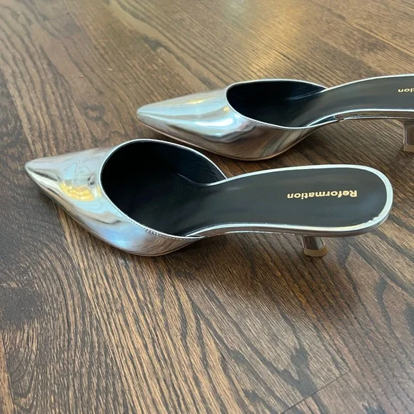 NWT and bags Reformation kitten heel mule in silver mirror! Size 9 (runs small) - Picture 2 of 8